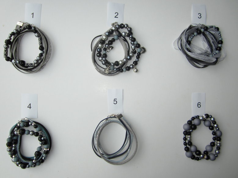 armbandjes in zwart en grijs tinten 